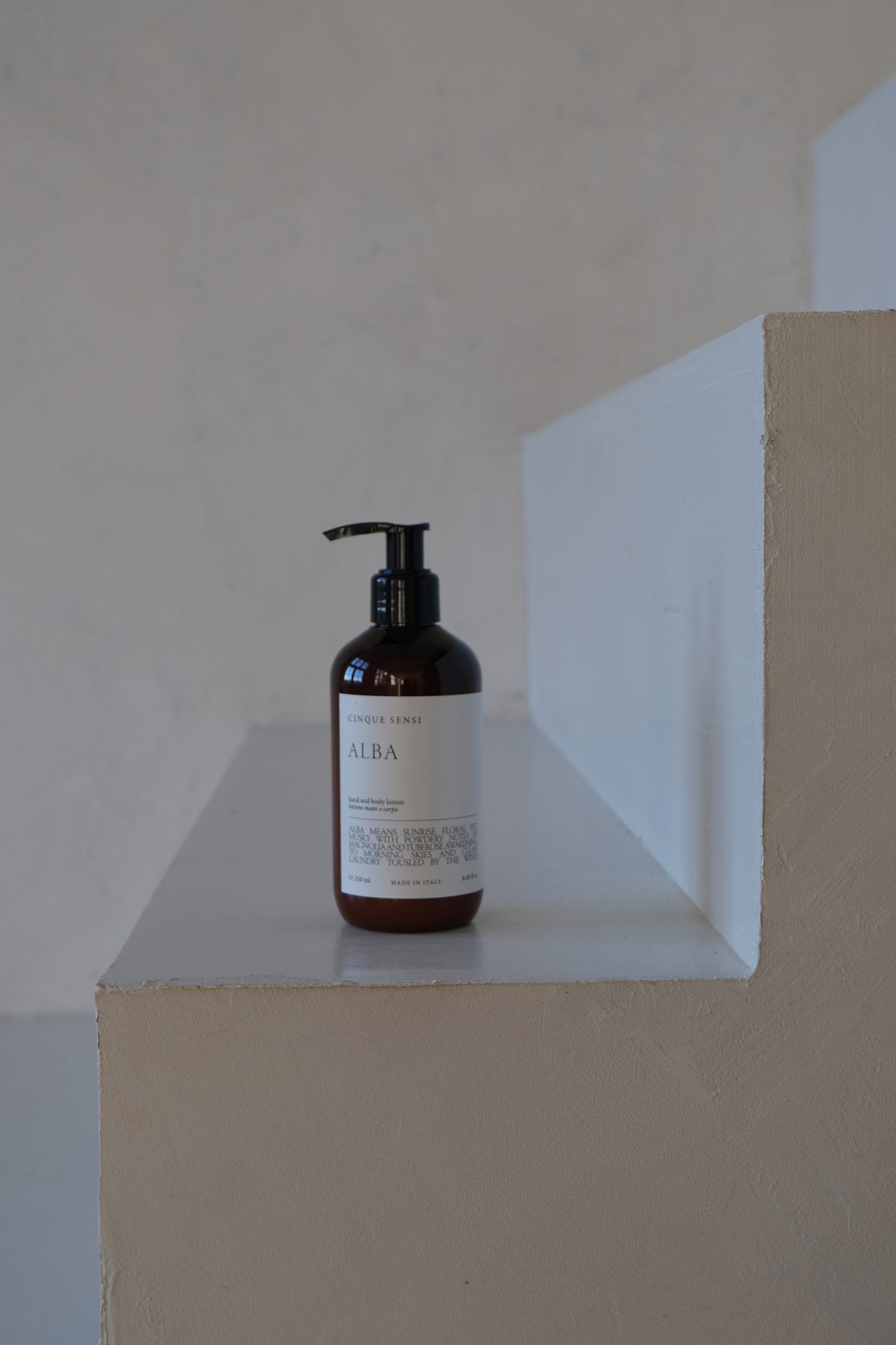 ALBA: Hand and Body Lotion